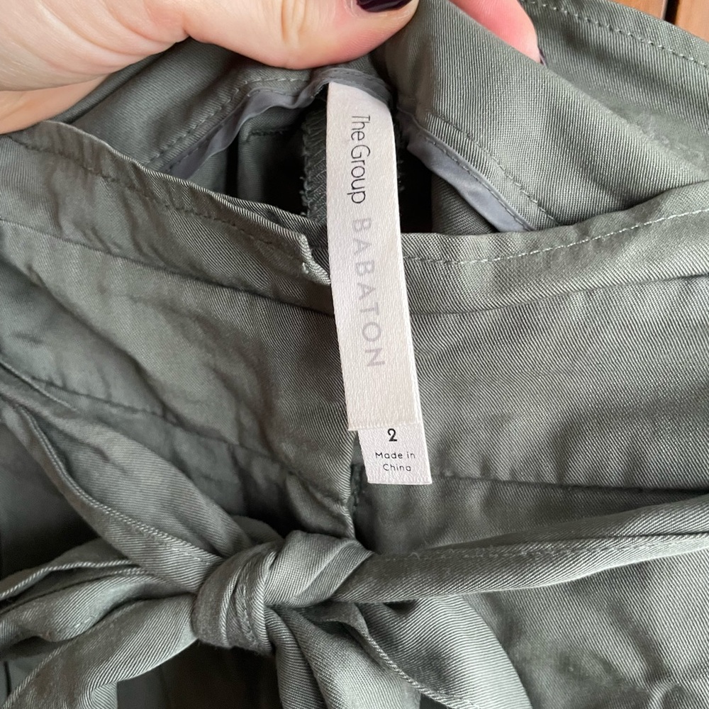 Aritzia paper bag shorts - Picture 3 of 3